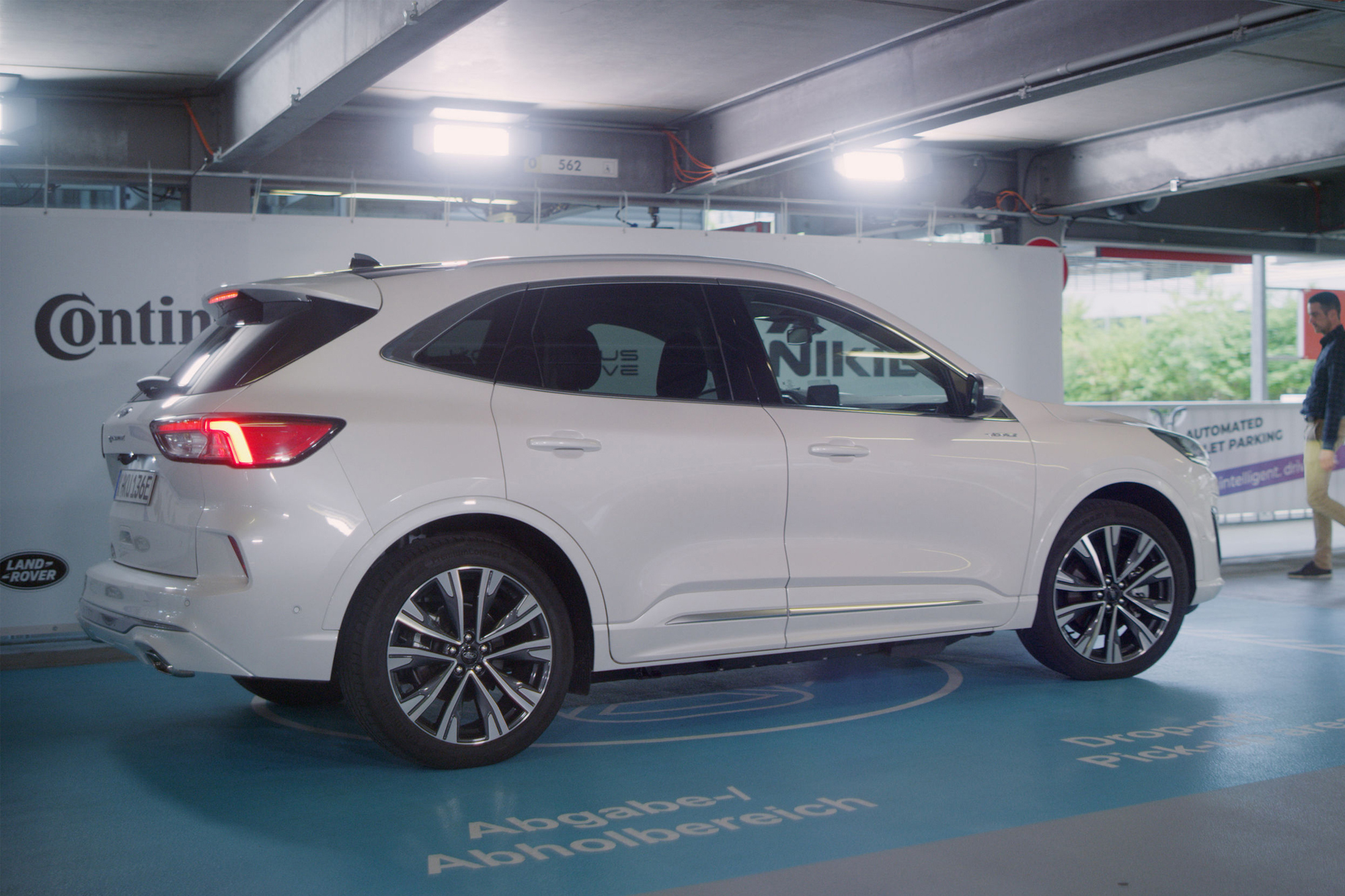 Το αυτόματο παρκάρισμα της Ford CarTest Δοκιμές Aυτοκινήτων